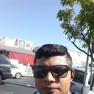 Meet your Posher, Eduardo